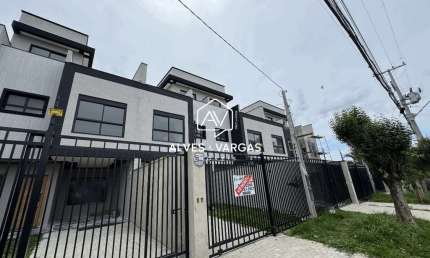Casa com 3 quartos à venda na Rua Cuiabá, 1509, Cajuru, Curitiba por R$ 789.000