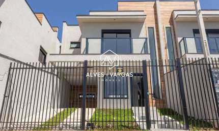 Casa com 3 quartos à venda na Rua Juarez Antônio Bittencourt, 20, Atuba, Curitiba por R$ 680.000