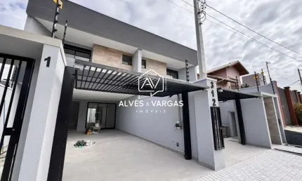 Casa com 3 quartos à venda na Rua Joaquim Amaral, 312, Jardim das Américas, Curitiba por R$ 1.320.000