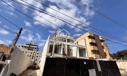 Casa com 3 quartos à venda na Rua Professor Zildo Manoel da Cruz, 19, Portão, Curitiba por R$ 1.200.000
