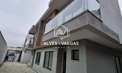 Casa em condomínio fechado com 3 quartos à venda na Rua Vereador Yrlan Cavet, 81, Xaxim, Curitiba por R$ 650.000