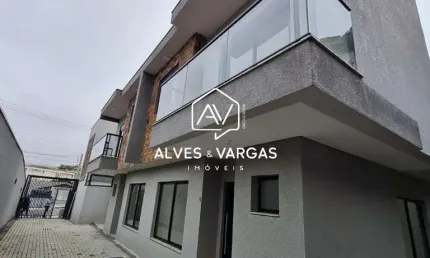 Casa em condomínio fechado com 3 quartos à venda na Rua Vereador Yrlan Cavet, 81, Xaxim, Curitiba por R$ 630.000