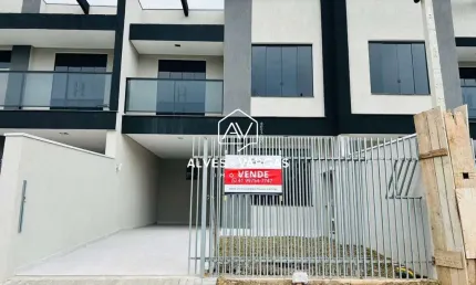 Casa com 3 quartos à venda na Professor Hostilio de Araujo, 566, Pilarzinho, Curitiba por R$ 490.000