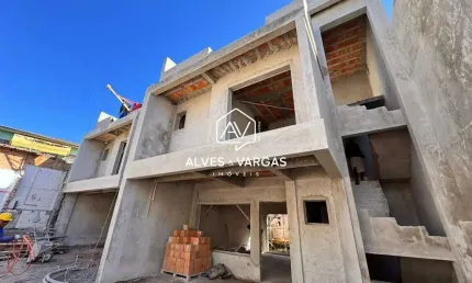 Casa em condomínio fechado com 3 quartos à venda na Rua Coronel Francisco de Paula Moura Brito, 725, Bacacheri, Curitiba por R$ 1.344.660
