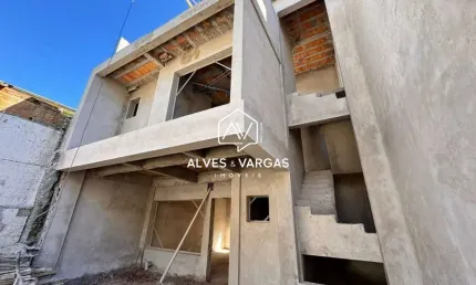 Casa em condomínio fechado com 3 quartos à venda na Rua Coronel Francisco de Paula Moura Brito, 725, Bacacheri, Curitiba por R$ 1.294.756