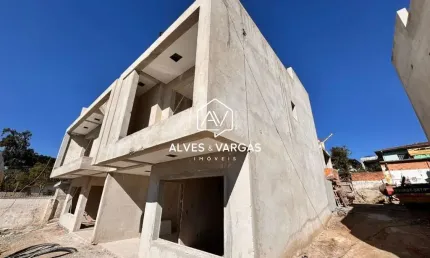 Casa com 3 quartos à venda na Rua Coronel Francisco de Paula Moura Brito, 725, Bacacheri, Curitiba por R$ 1.396.275