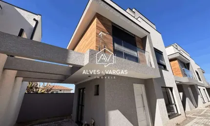 Casa em condomínio fechado com 3 quartos à venda na benedito calixto, 182, uberaba, curitiba por r$ 759.850