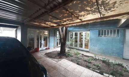 Casa com 3 quartos à venda na Rua General Caldwell, Menino Deus, Porto Alegre