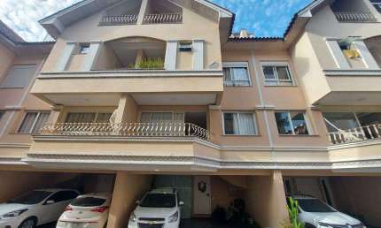 Casa com 3 quartos à venda na Avenida Coronel Marcos, Pedra Redonda, Porto Alegre