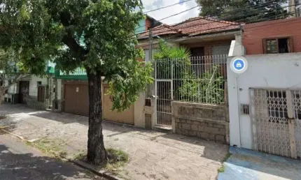 Casa com 3 quartos à venda na Praça Jayme Telles, Santana, Porto Alegre