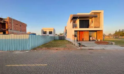 Terreno à venda na Avenida Centenário, Passo das Pedras, Gravataí