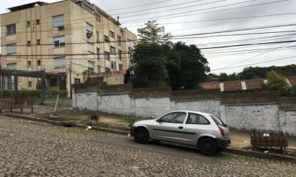 Terreno à venda na Rua Humberto de Campos, Santo Antônio, Porto Alegre