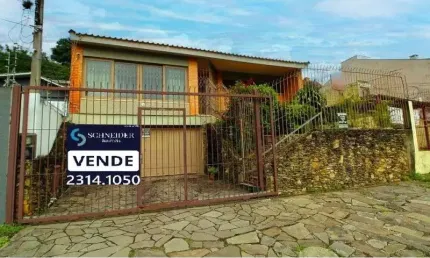 Casa com 3 quartos à venda na Rua Hipólito da Costa, Menino Deus, Porto Alegre