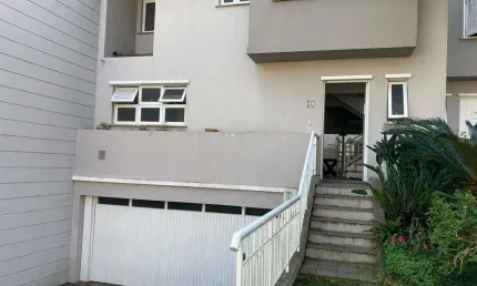 Casa com 3 quartos à venda na Avenida Coronel Marcos, Pedra Redonda, Porto Alegre