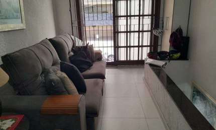 Casa com 2 quartos à venda na Rua Dezessete de Junho, Menino Deus, Porto Alegre