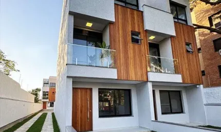 Casa com 3 quartos à venda na Rua Doutor Pereira Neto, Tristeza, Porto Alegre