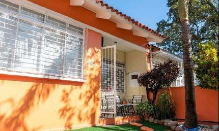 Casa com 3 quartos à venda na Rua Alfredo Varela, Teresópolis, Porto Alegre