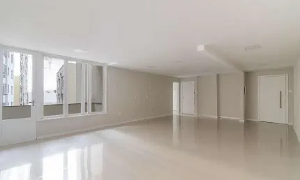 Apartamento com 3 quartos à venda na Rua Ramiro Barcelos, Moinhos de Vento, Porto Alegre