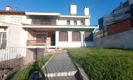 Casa com 4 quartos à venda na Rua Jaguari, Cristal, Porto Alegre