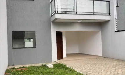 Casa com 3 quartos à venda na Rua Quênia, 166, Centro, Pinhais