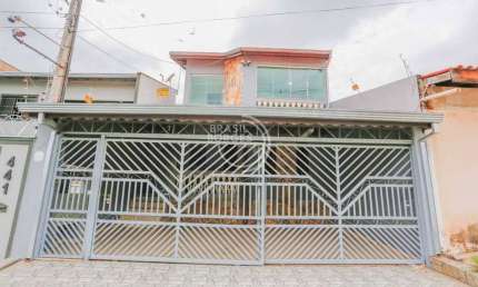 Casa com 3 quartos à venda na Rua João José Duarte, Jardim São Marcos, Sorocaba