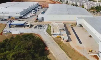 Condomínio galpões  rodovia presidente dutra 3.820m²