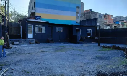 Alugo terreno c/285 m². +casa c/3 salas e wcs.taboão da serra.excel.localização!
