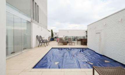 Green Tower Rua Bras Cardoso, 563. Cobertura à venda Vila Nova Conceição, 4 quartos, sendo 4 suítes, 497m², área gourmet, piscina e lazer com quadra de tênis ao lado da Praça Pereira Coutinho