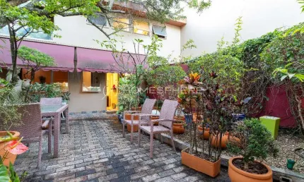 Casa com 4 quartos à venda na Rua Atlântica, Jardim América, São Paulo