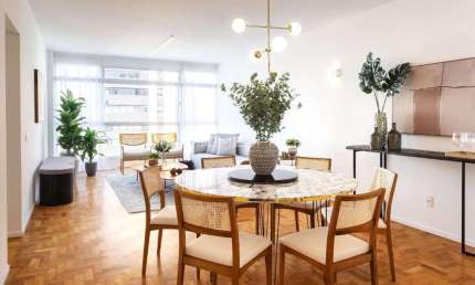 Condomínio Edifício Jorginho Alameda Franca, 232. Apartamento à venda Jardim Paulista, 140 m², 2 quartos, sendo 1 suíte, lavabo e 1 vaga. Próximo a Av. Paulista e a estação Trianon Masp do metrô
