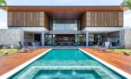 Condomínio Reserva das Aroeiras Angra dos Reis Casa à venda Praia Reserva Das Aroeiras, 8 quartos, sendo 8 suítes, alto padrão, mobiliada e decorada, pier canal navegavel. Pronta para morar
