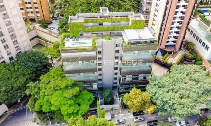 Condomínio Castelbianco Rua Alagoas, 1020, Higienópolis. Apartamento à venda com 383m², 4 quartos, sendo 4 suítes, 6 vagas e lazer. Elias Victor Nigri - CEVN