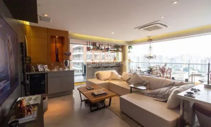Apartamento com 108 m², 1 quarto sendo 1 suíte à venda no bairro Itaim Bibi.