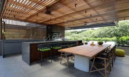 Condomínio de Casas Bothanica Alto De Pinheiros Av. Prof. Fonseca Rodrigues, 1704. Casa em condomínio à venda, 925 m², 4 suítes, piscina, área gourmet e 8 vagas. Condomínio em frente ao Parque Villa L