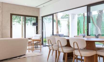 Casa de condomínio com 400 m², 4 quartos sendo 4 suítes à venda no Alto da Boa Vista.