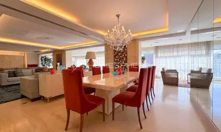 Apartamento à venda no Edifício Sophistic Campo Belo, 370m2, 3 Suítes, 5 Vagas