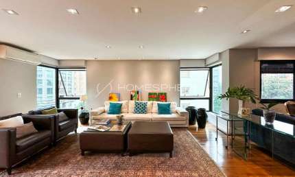 Apartamento com 175 m², 3 quartos sendo 3 suítes à venda no bairro Itaim Bibi.