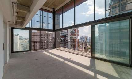 Cobertura com 269 m², 4 quartos sendo 4 suítes à venda no bairro Vila Nova Conceição.