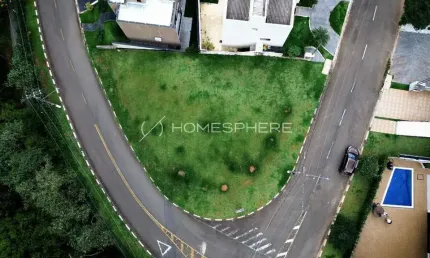 Terreno de esquina em condomínio com 493 m²,  à venda no condominio  Residencial New Ville