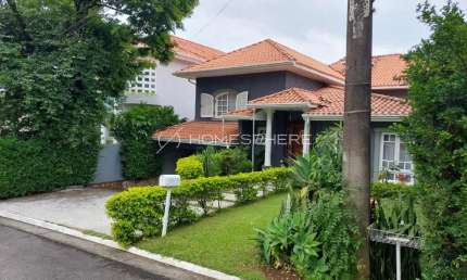 Casa de condomínio com 345 m², Piscina,  3 suítes à venda em Alphaville.
