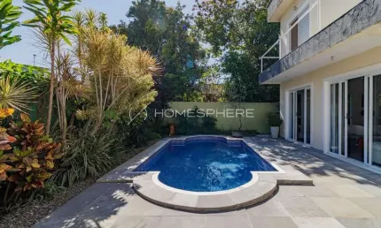 Casa com 278 m², 4 quartos sendo 2 suítes à venda no bairro Alphaville.