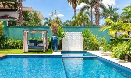 Casa de condomínio com 650 m², com 5 suítes e 5 vagas de garagem à venda no Alto da Boa Vista.
