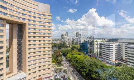 Comercial com 214 m²,  para alugar no bairro Alphaville.
