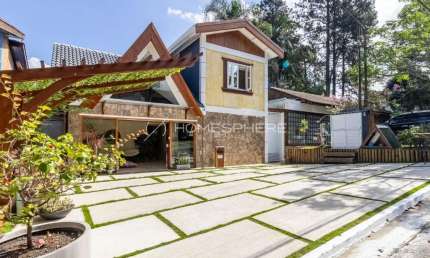 Casa de condomínio com 220 m², 3 quartos sendo 1 suíte à venda no bairro Aldeia da Serra.