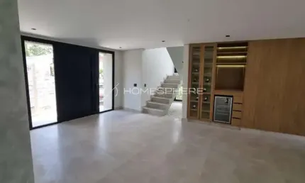 Casa de condomínio com 319 m², 4 quartos sendo 4 suítes à venda no bairro Bosque do Vianna.