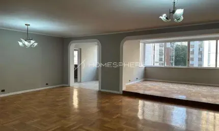Apartamento no Condominio Paola, com 382 m², 4 quartos sendo 2 suítes à venda no bairro Jardim Paulista.