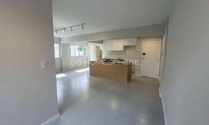 Apartamento com 80 m², 2 quartos e 1 vaga de garagem  à venda recém reformado em Moema.