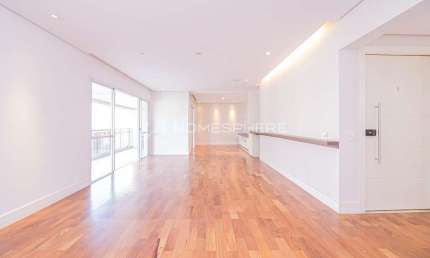 Apartamento com 178.0 m², à venda no bairro Cidade Monções.
