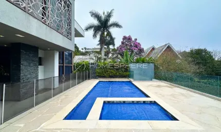 Casa de condomínio com 447m², Terreno de 846m², Piscina, 3 suítes à venda em Aldeia da Serra.