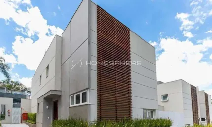 Casa de condomínio com 4 suítes e 4 vagas no alto da boa vista!